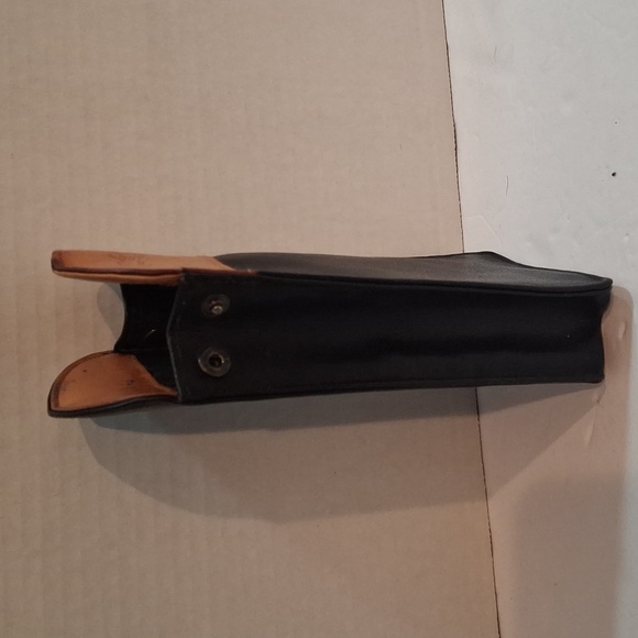 Perry Ellis case - Picture 4 of 6